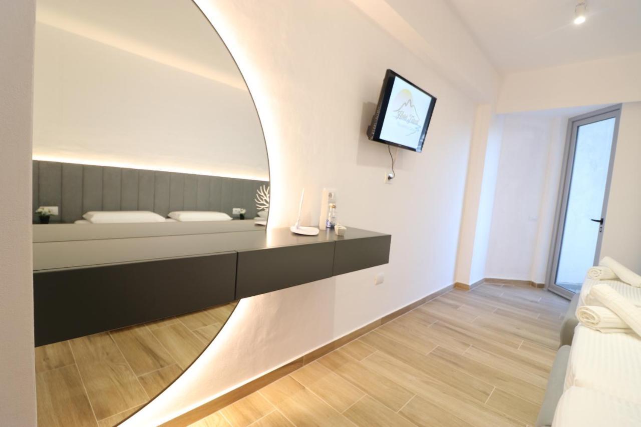 Hotel Tatzati 2 Sarandë Exteriér fotografie